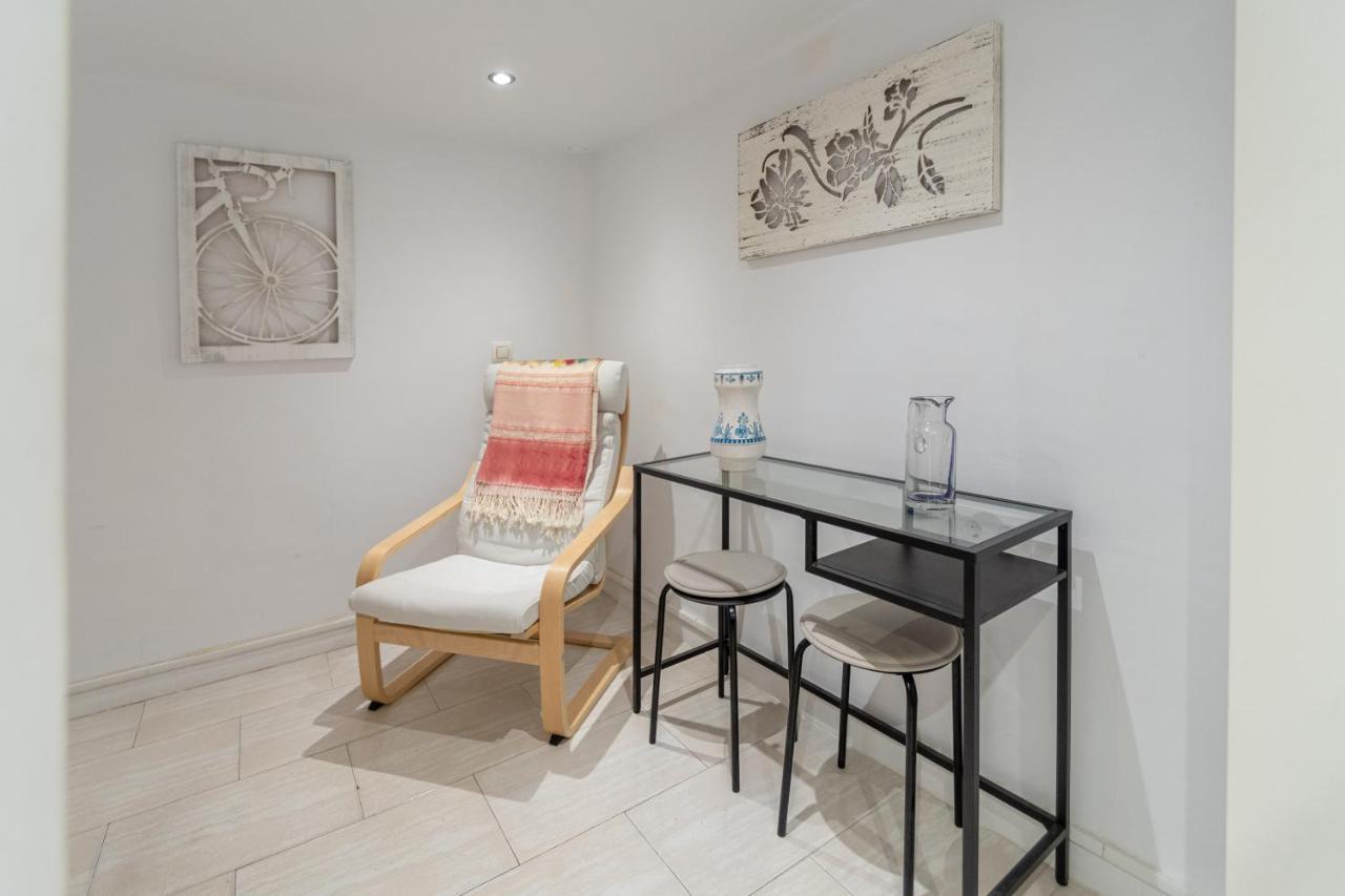 The Entresuelo de Cádiz Apartment Esterno foto