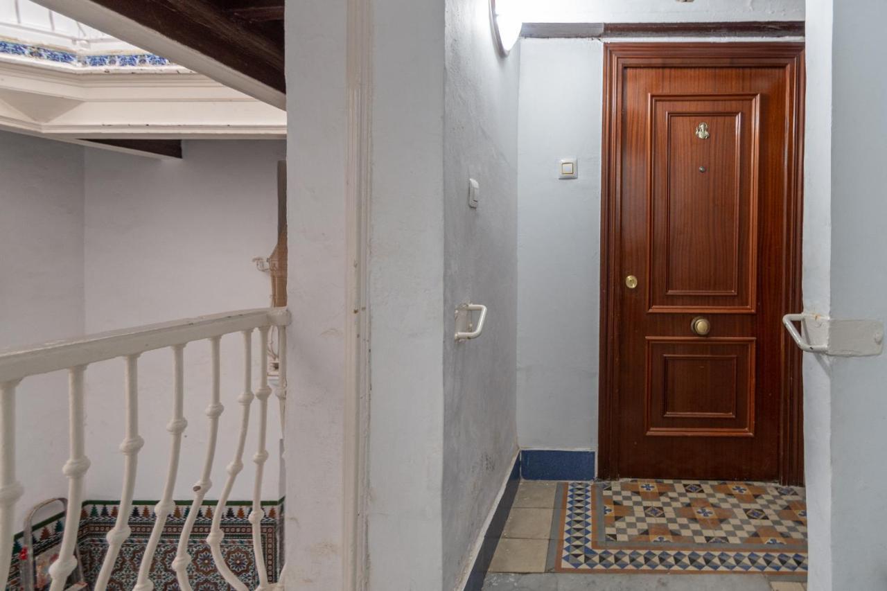 The Entresuelo de Cádiz Apartment Esterno foto