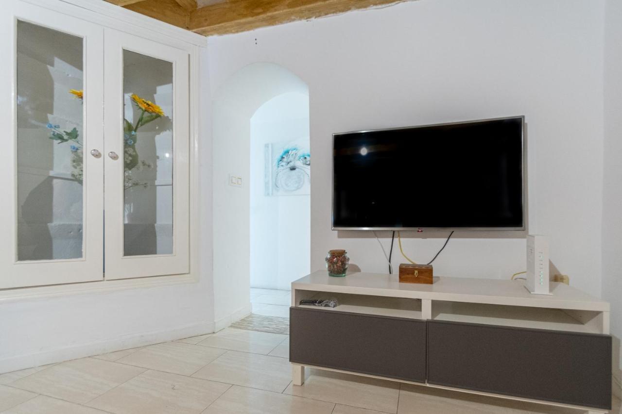 The Entresuelo de Cádiz Apartment Esterno foto