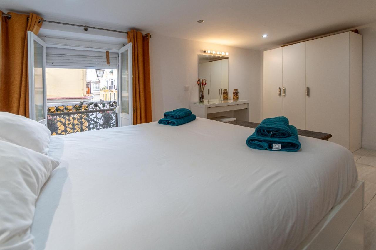 The Entresuelo de Cádiz Apartment Esterno foto