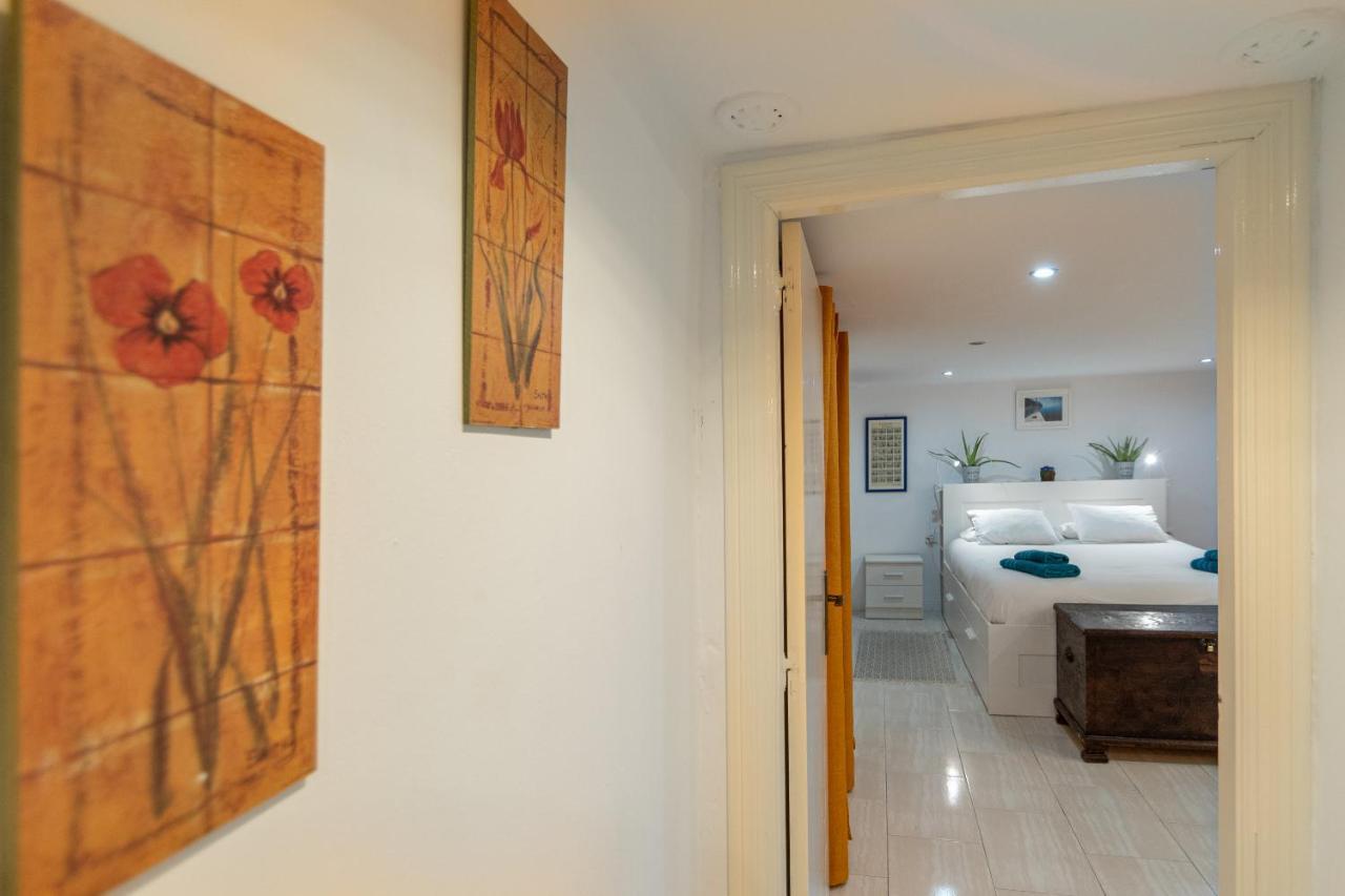 The Entresuelo de Cádiz Apartment Esterno foto
