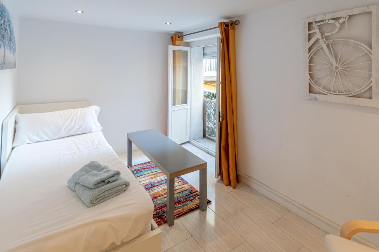 The Entresuelo de Cádiz Apartment Esterno foto